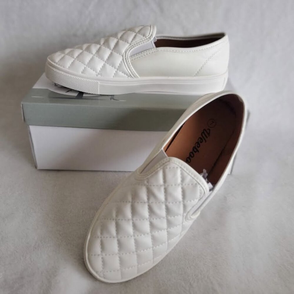 NWT Weeboo White Slip-ons (Size 7)